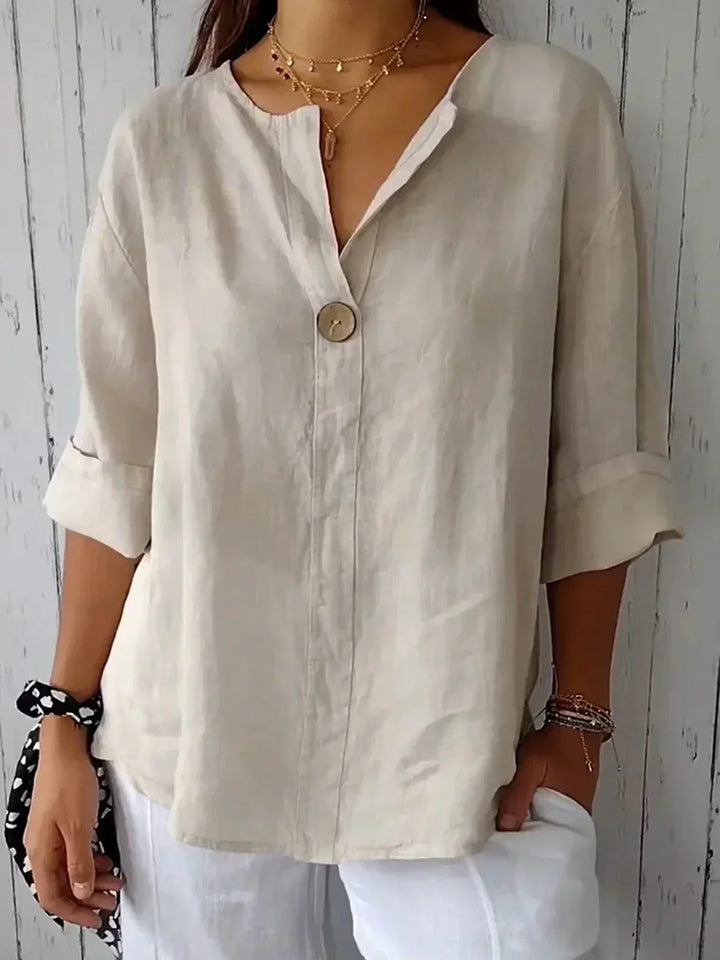 Kelly – Relaxed Button-Front Blouse