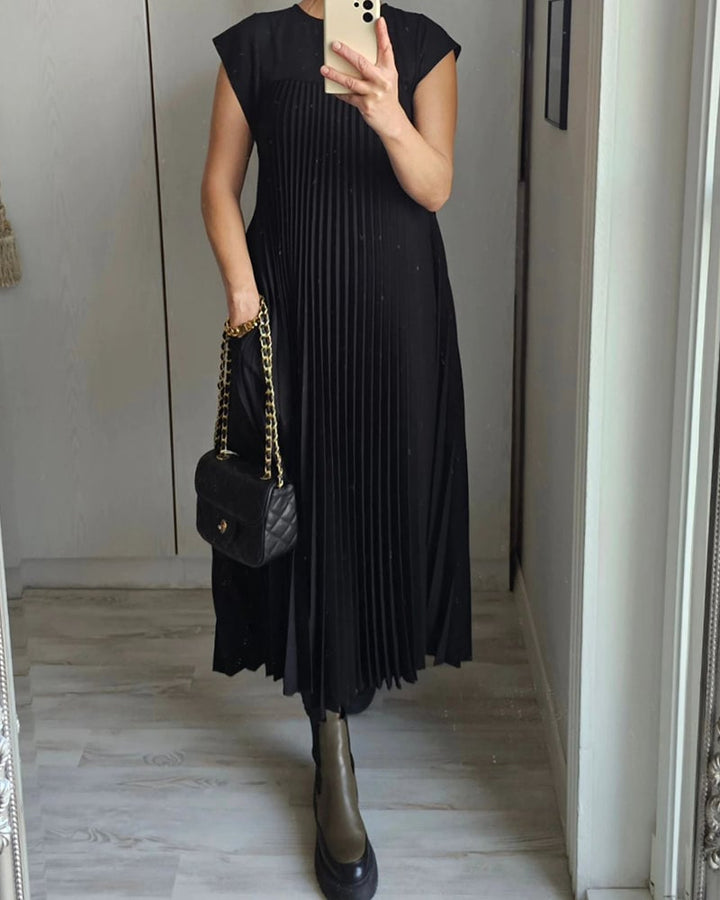 Jolijn - Timeless And Comfortable Dress