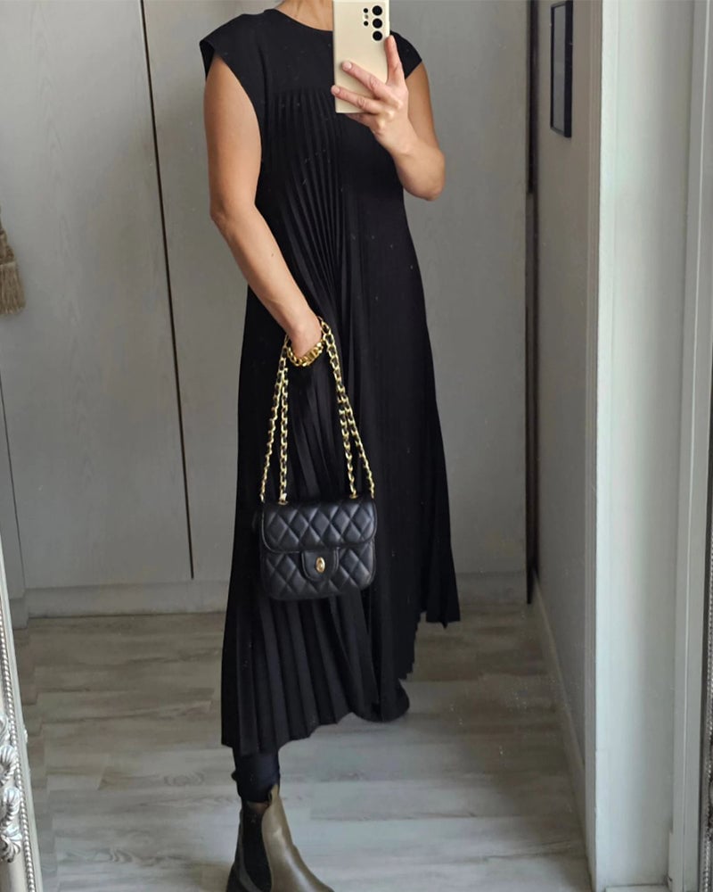 Jolijn - Timeless And Comfortable Dress