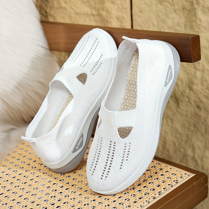 Anwen – Lightweight Comfort Walking Shoes