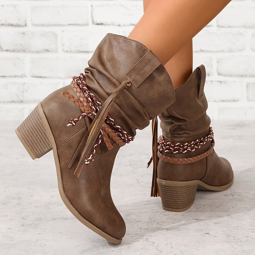 Dakota – Braided Buckle Cowboy Boots