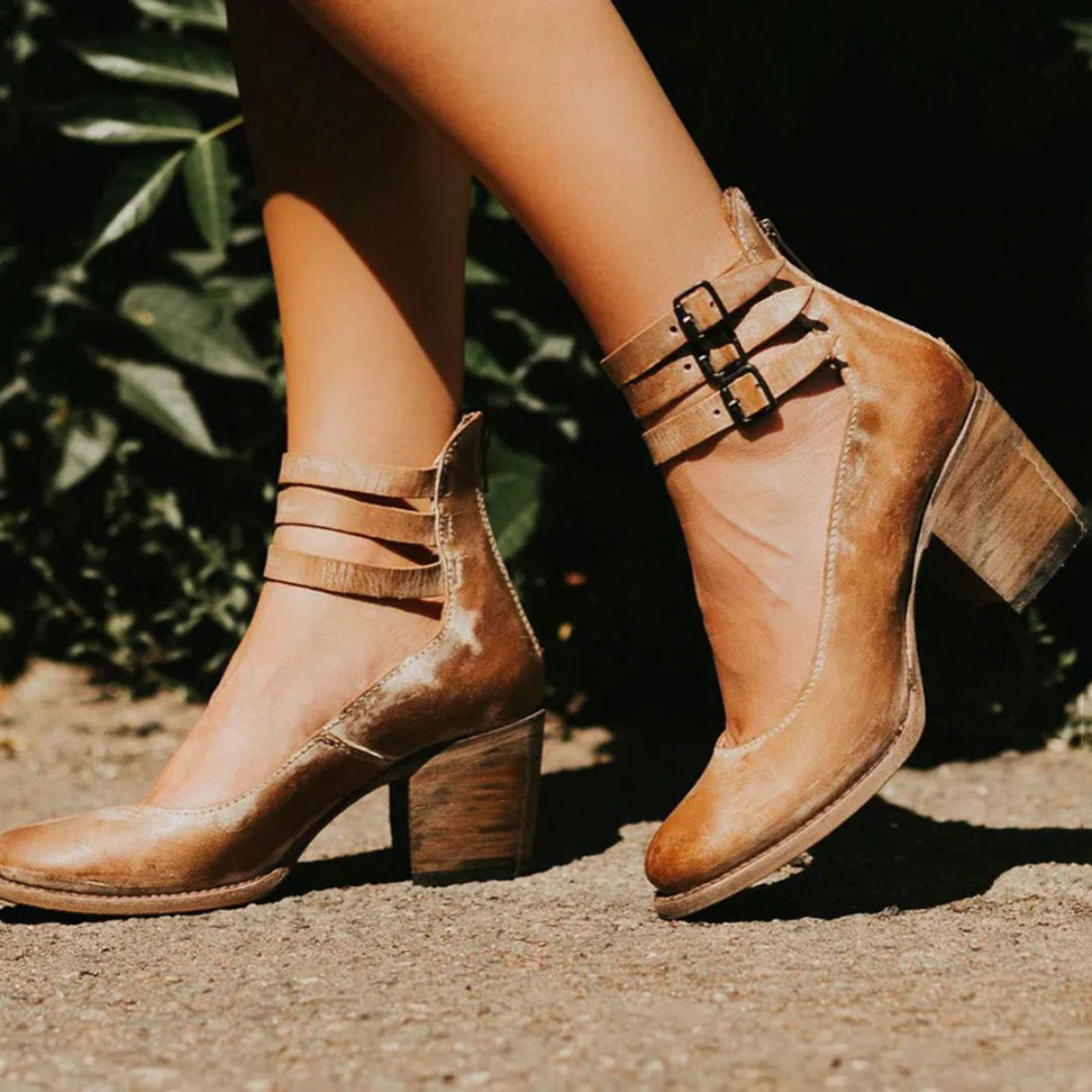 Larisa – Elegant Clarisse Boot
