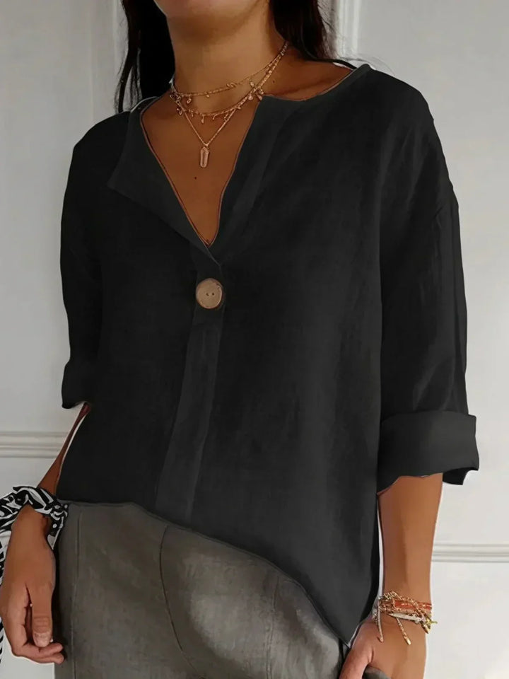 Kelly – Relaxed Button-Front Blouse