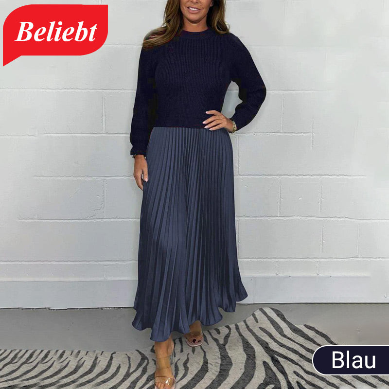 Sophie - Elegant Pleated Dress