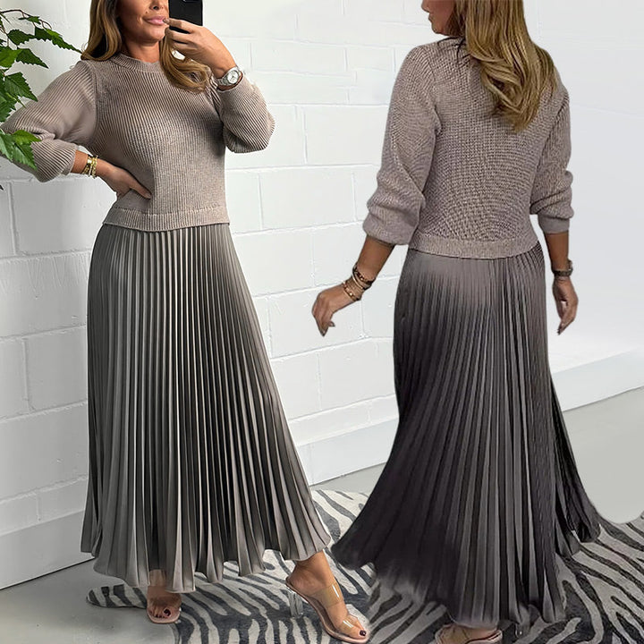 Sophie - Elegant Pleated Dress