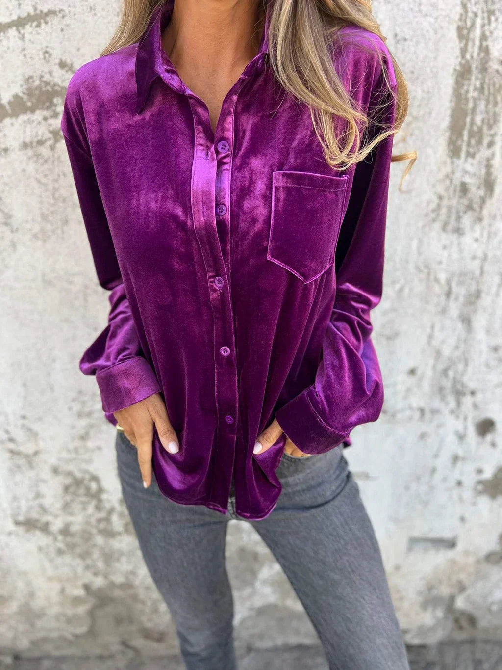 Kaya – Elegant Velvet Blouse