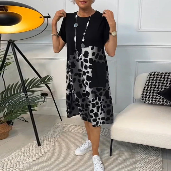 Lina - Airy Dress With Round Neckline