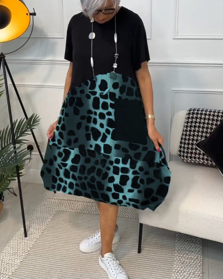 Lina - Airy Dress With Round Neckline