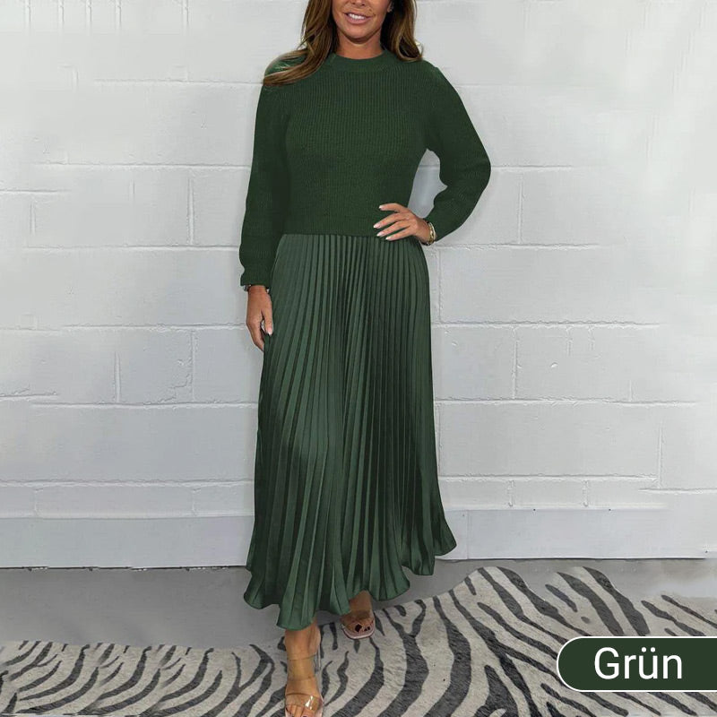 Sophie - Elegant Pleated Dress
