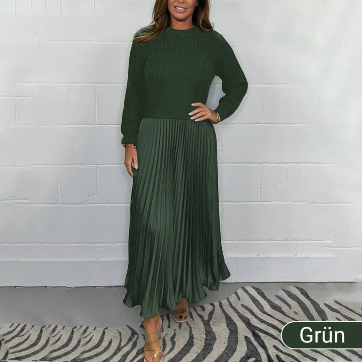 Sophie - Elegant Pleated Dress