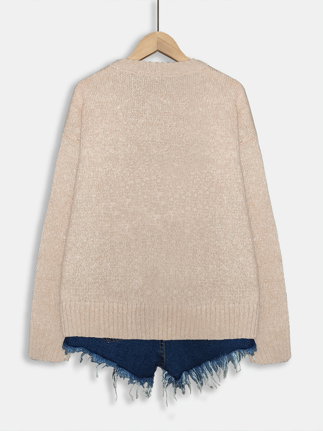 Cheska – Knit Sweater with Cat Design