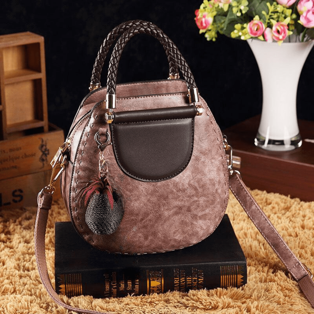 Vera – Sleek Crossbody
