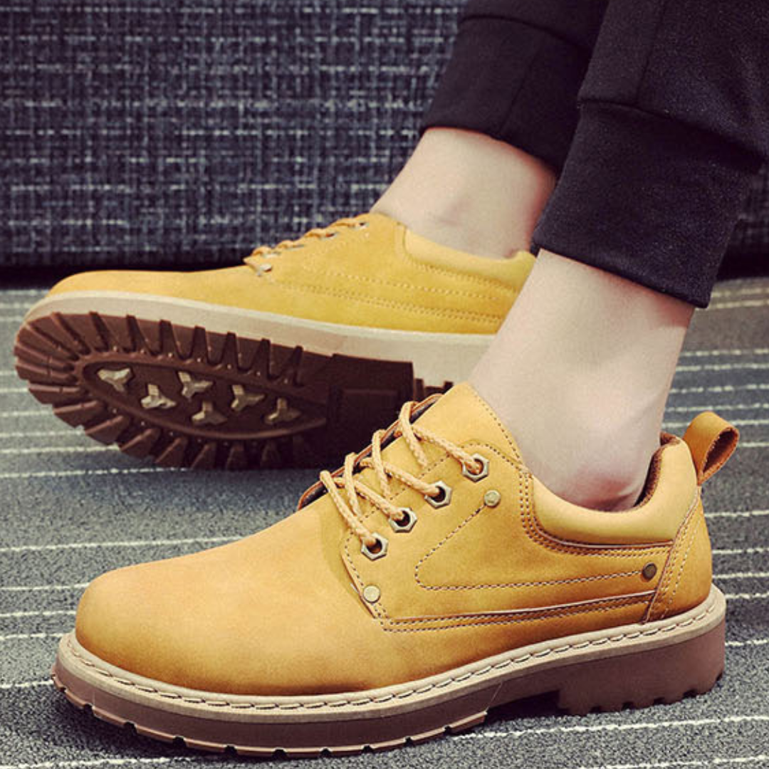 Julian – Classic Lace-Up Shoes