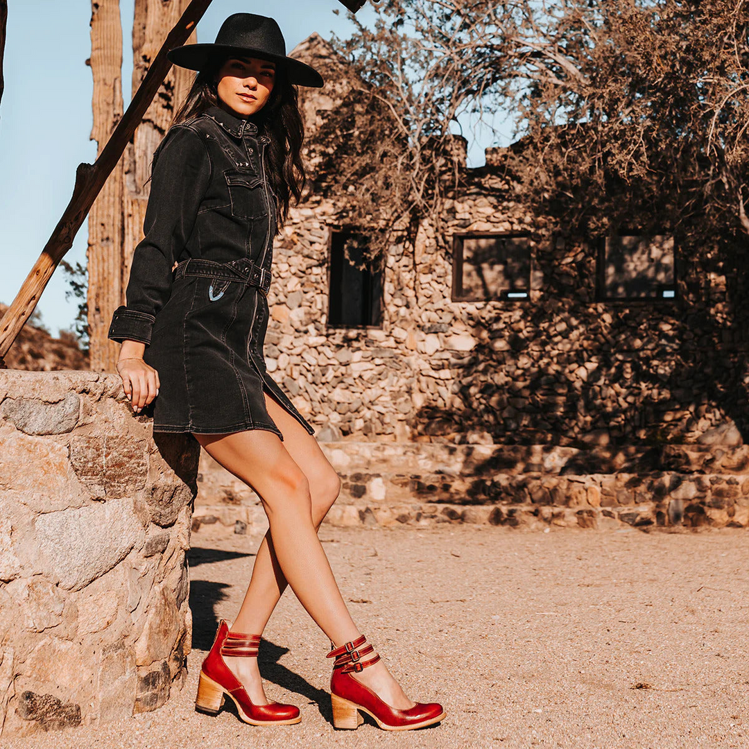 Larisa – Elegant Clarisse Boot