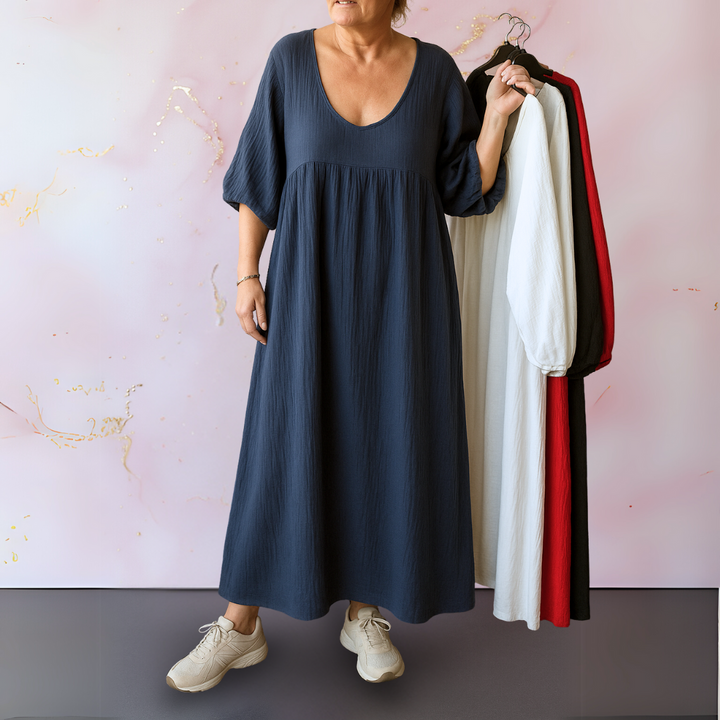 Maristela – Flowy Scoop Neck Maxi Dress