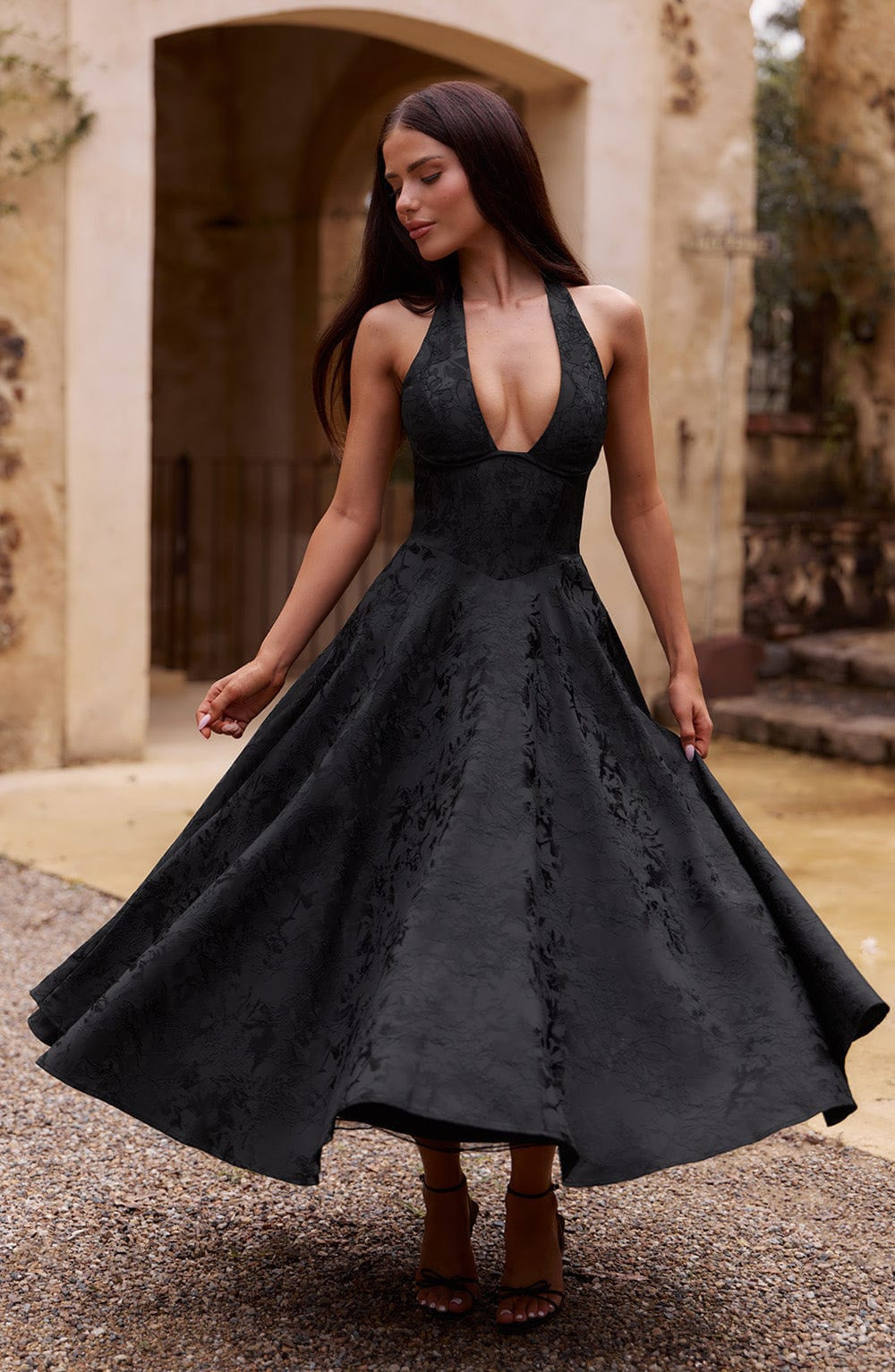 Esmeralda - Elegant Midi Dress