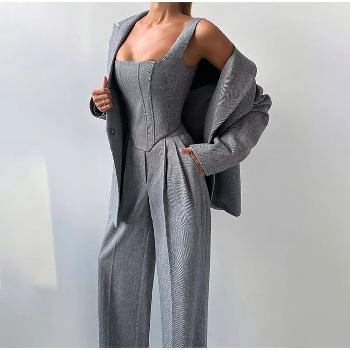 Elowen – Tailored Three-Piece Suit Set