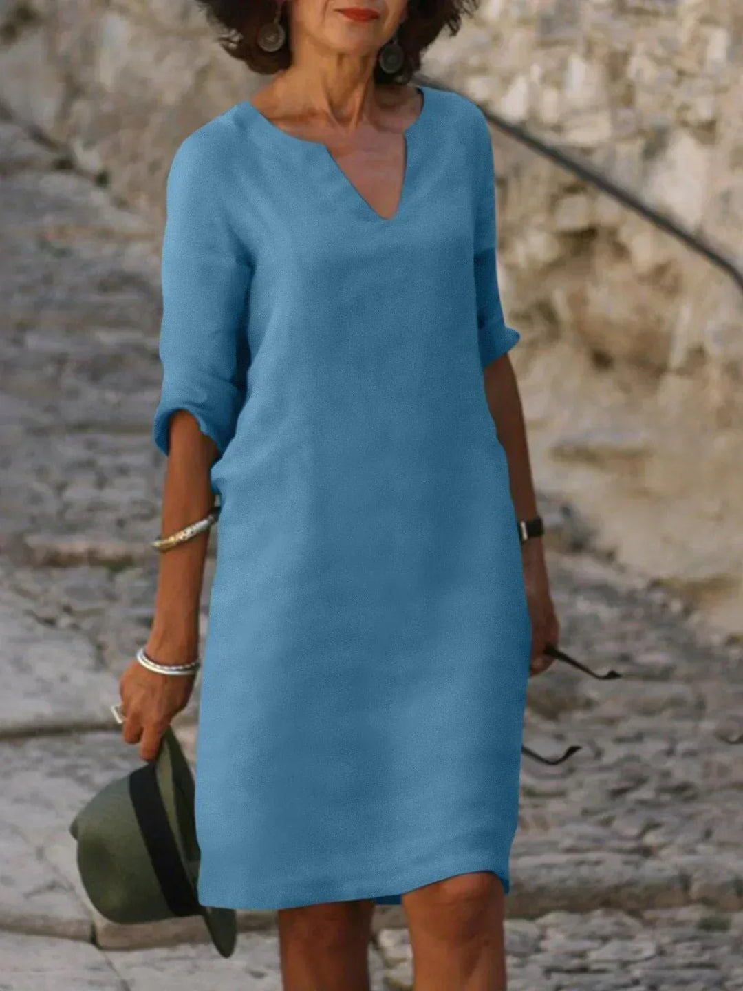 Maria - Elegant Dress With V-Neckline