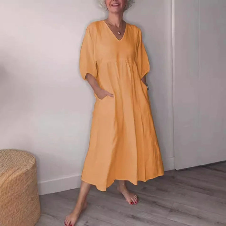 Eeva - Casual Midi Dress With V-Neckline And Pockets