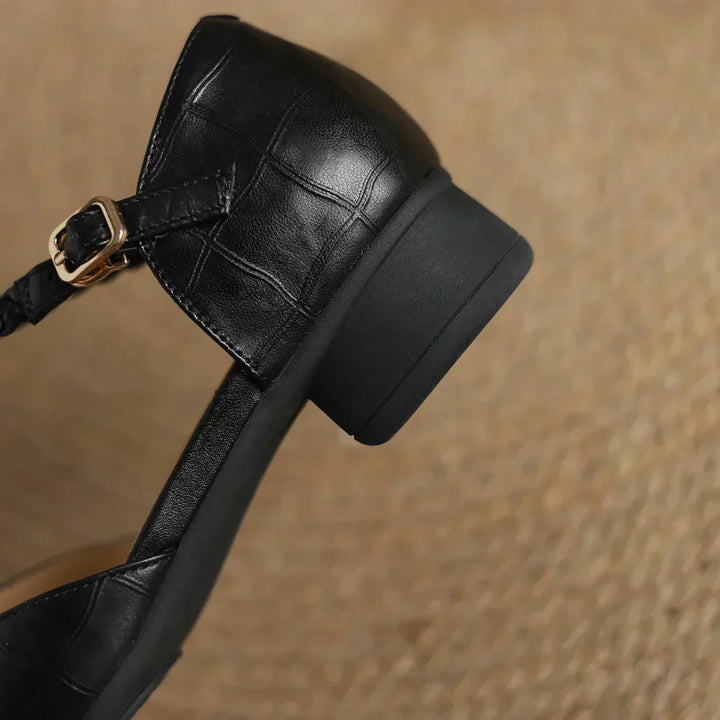 Mireille - Vintage Charm Sandals