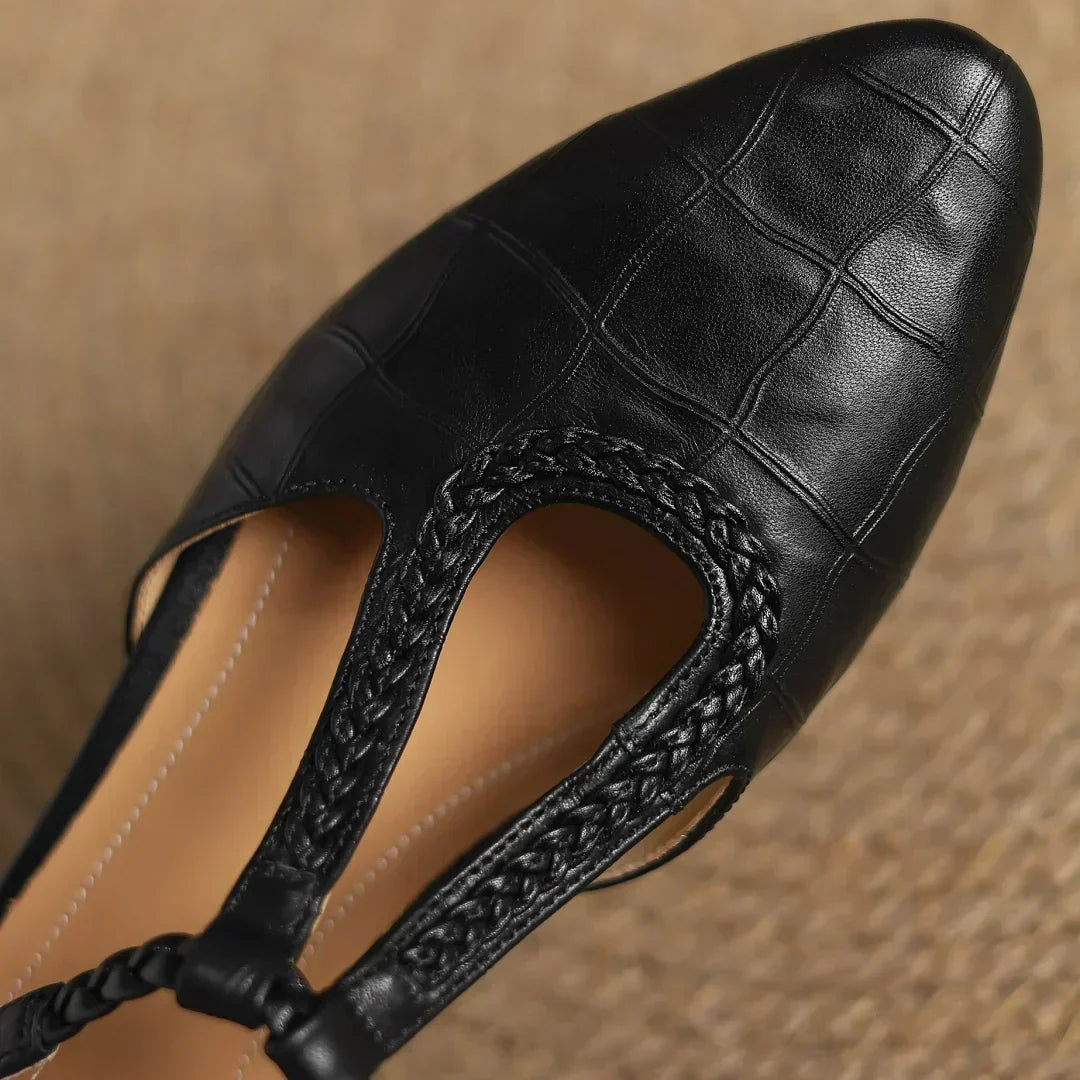Mireille - Vintage Charm Sandals