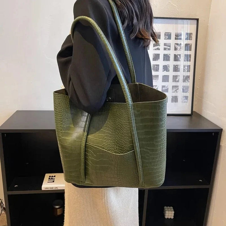 Betina – Croc Shoulder Bag