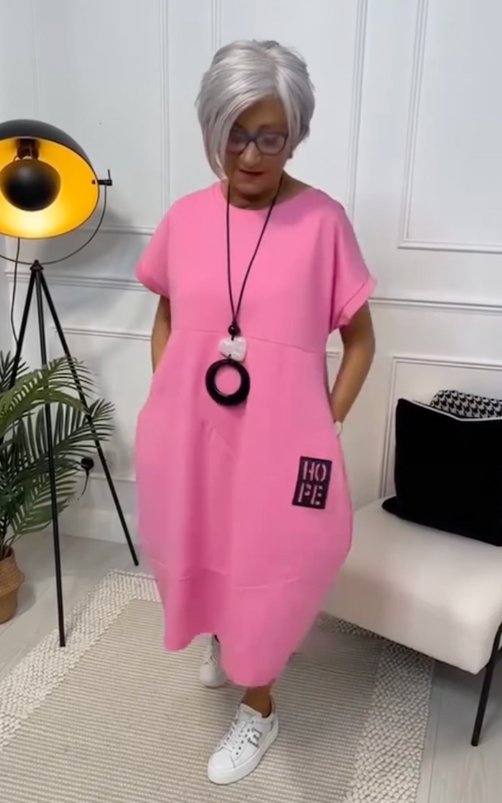 Zuzanna - Airy Dress With Round Neckline