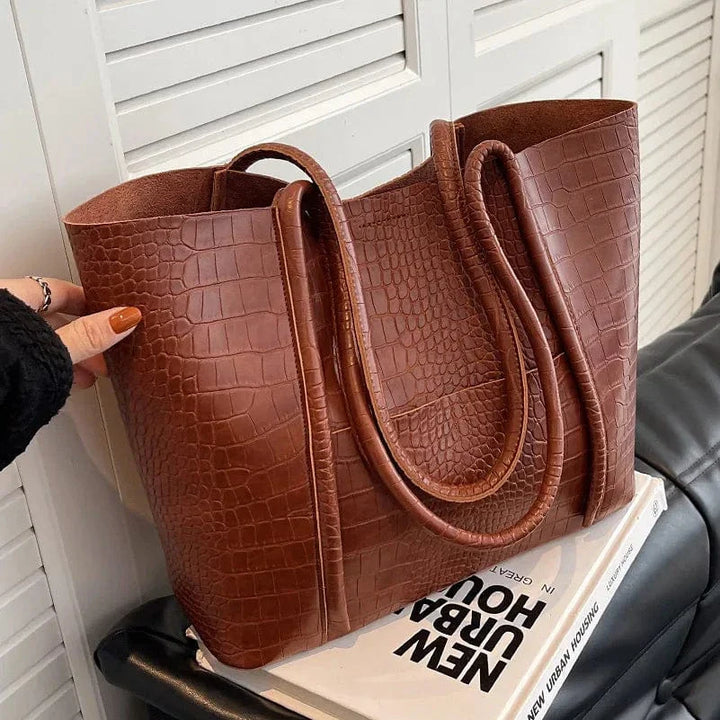 Betina – Croc Shoulder Bag