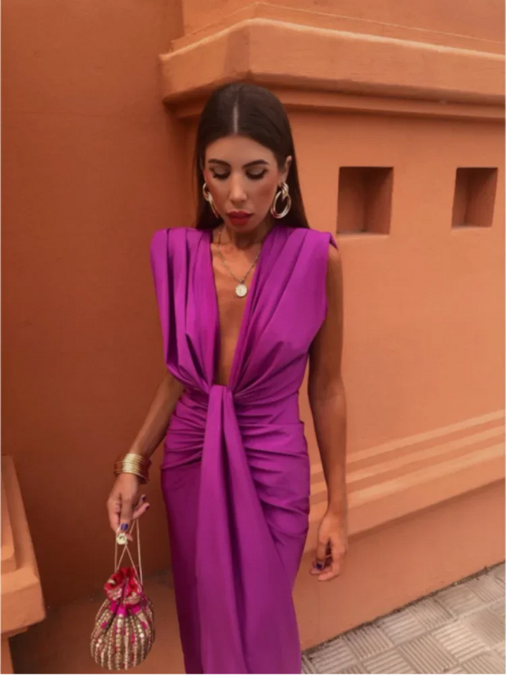 Isabelle - Party Dress With Deep Neckline