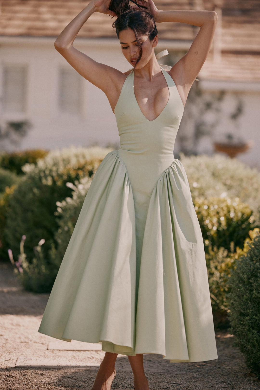 Shannah - Elegant Midi Dress