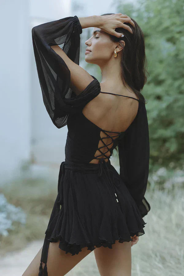 Layla - Playful Mini Dress With Balloon Sleeves