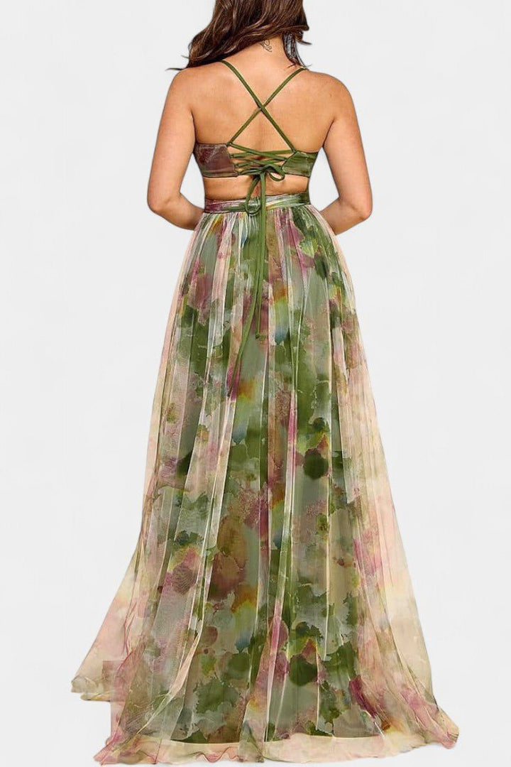 Kierra – Flowing Pleated Maxi Dress