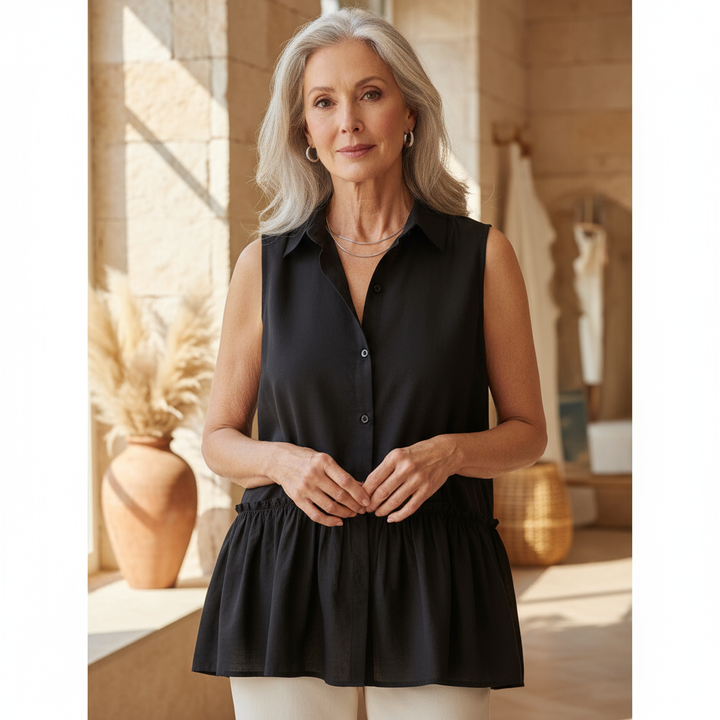 Aquira - Ruffle Buttoned Top