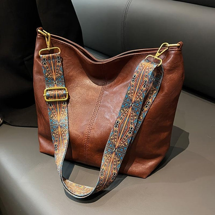 Alinta – Slouch Shoulder Bag