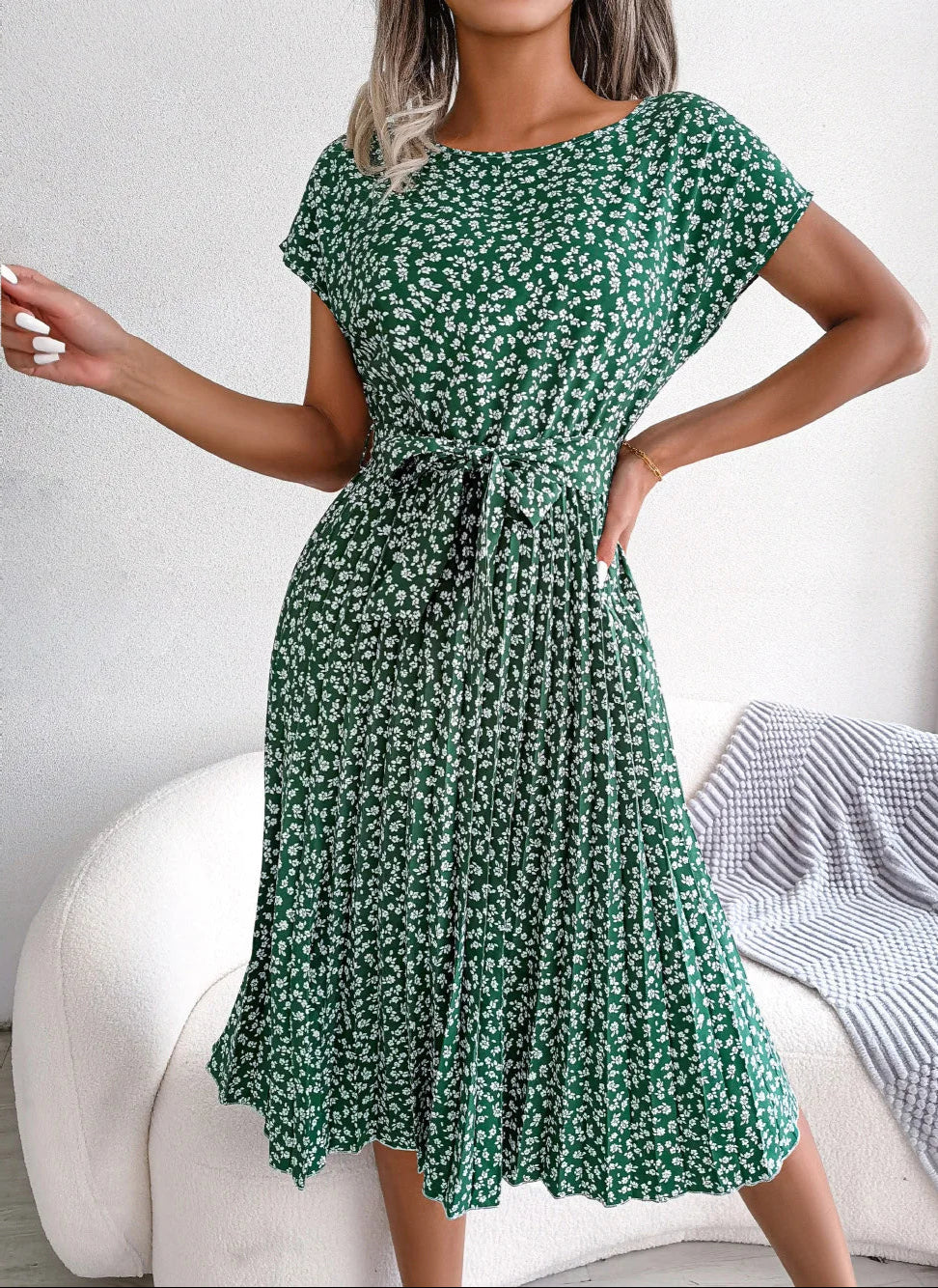 Lilienne - Chic Summer Dress