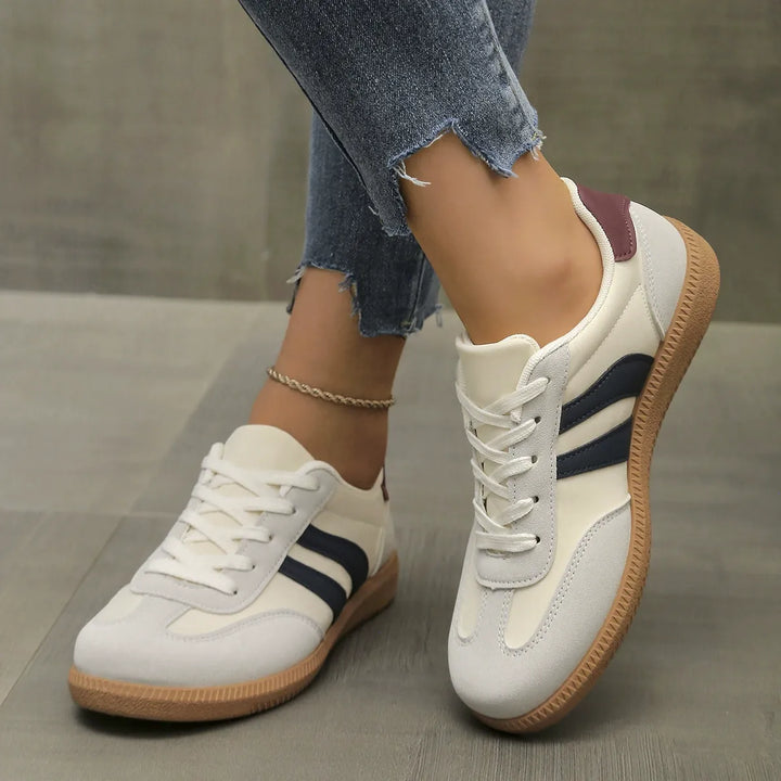 Kirra – Classic Lace-Up Trainers