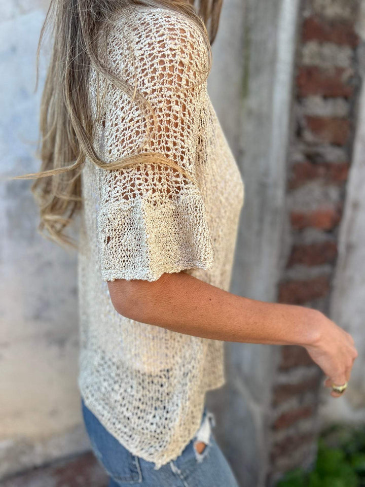 Naeria - Elegant Textured Top