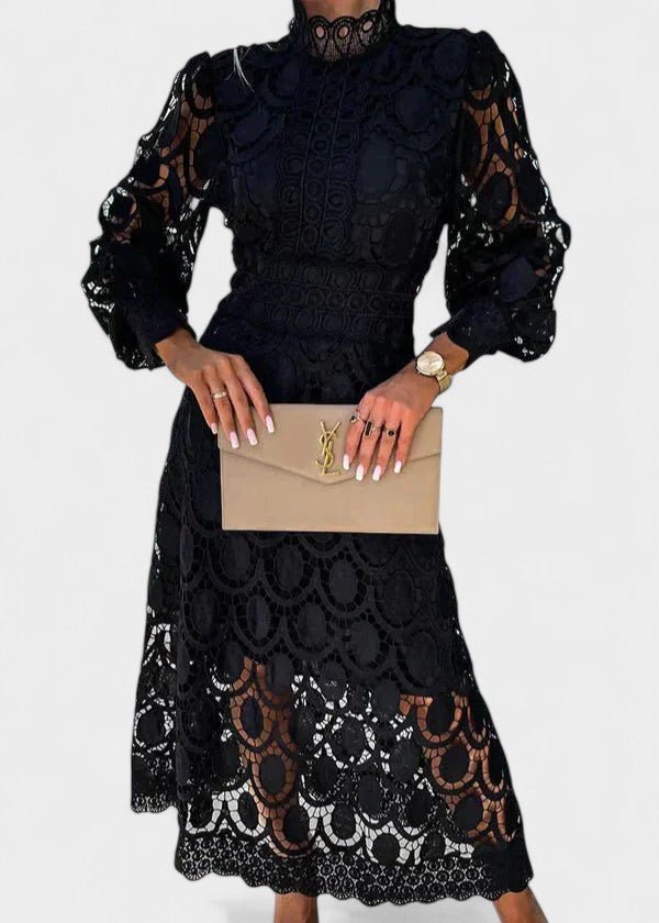 Merindah – Intricate Lace Midi Dress