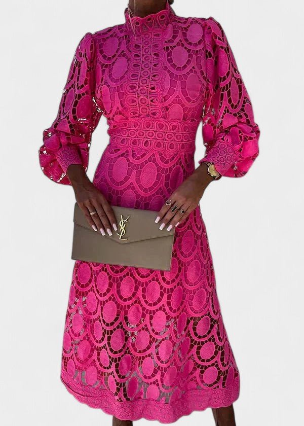 Merindah – Intricate Lace Midi Dress