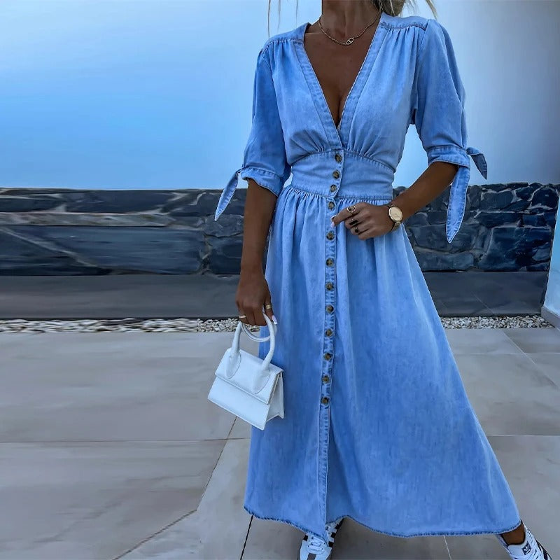 Clarina - Dress With Deep V-Neckline And Slit