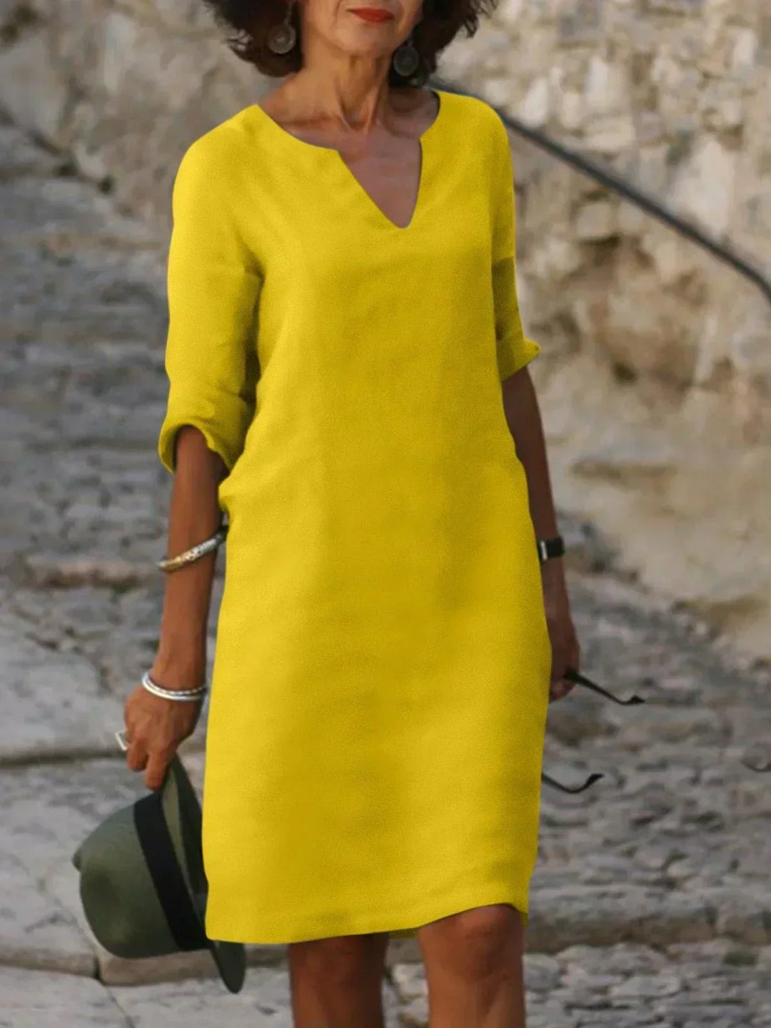 Maria - Elegant Dress With V-Neckline