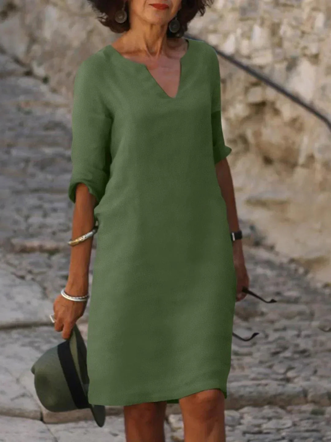 Maria - Elegant Dress With V-Neckline