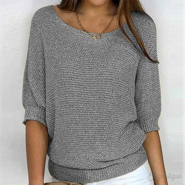 Daniella – Elegant Cable Knit Sweater